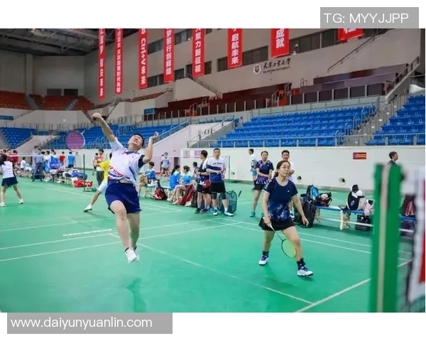 成都羽毛球队以92分稳居锦标赛积分榜首位展现强劲实力 成都羽毛球队以92分稳居锦标赛积分榜首位展现强劲实力