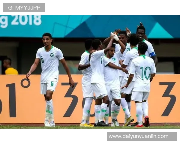 深圳足球队在亚运会积分榜上以66分稳居第一名引发热议 深圳足球队在亚运会积分榜上以66分稳居第一名引发热议