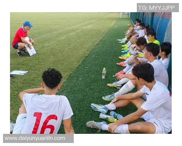 成都足球队在世界锦标赛中的耐力表现分析与点评